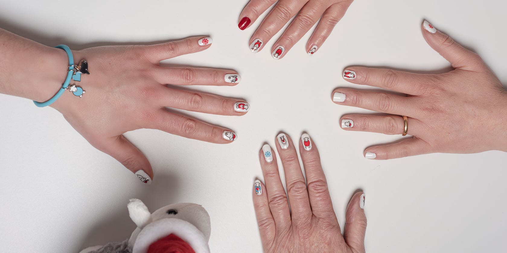 How to make Herdy Christmas Nail Art