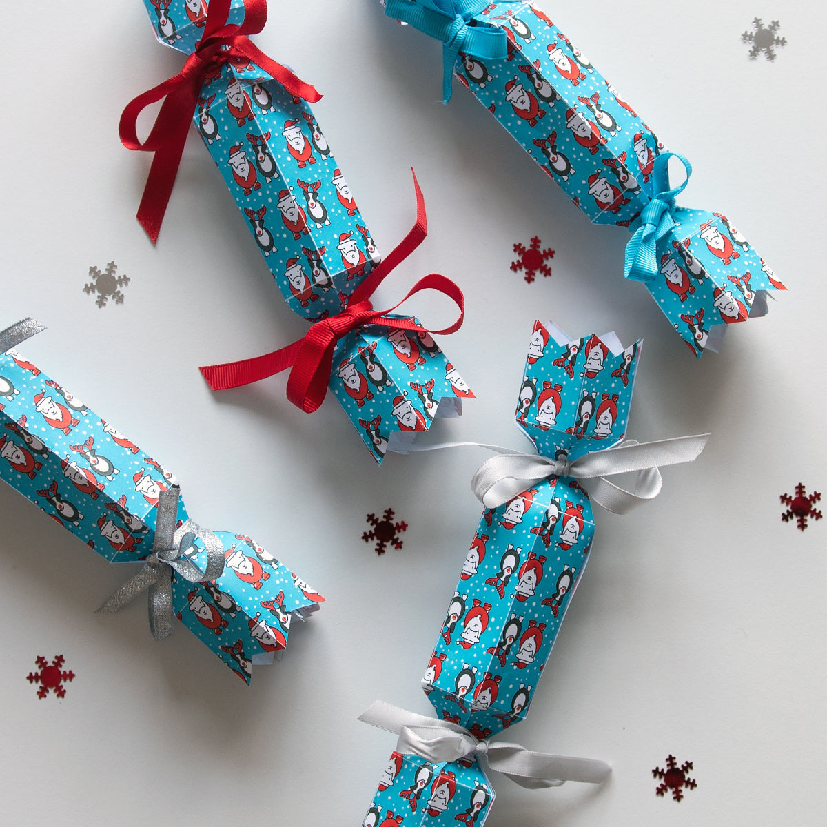 Herdy Free Downloadable Christmas Crackers