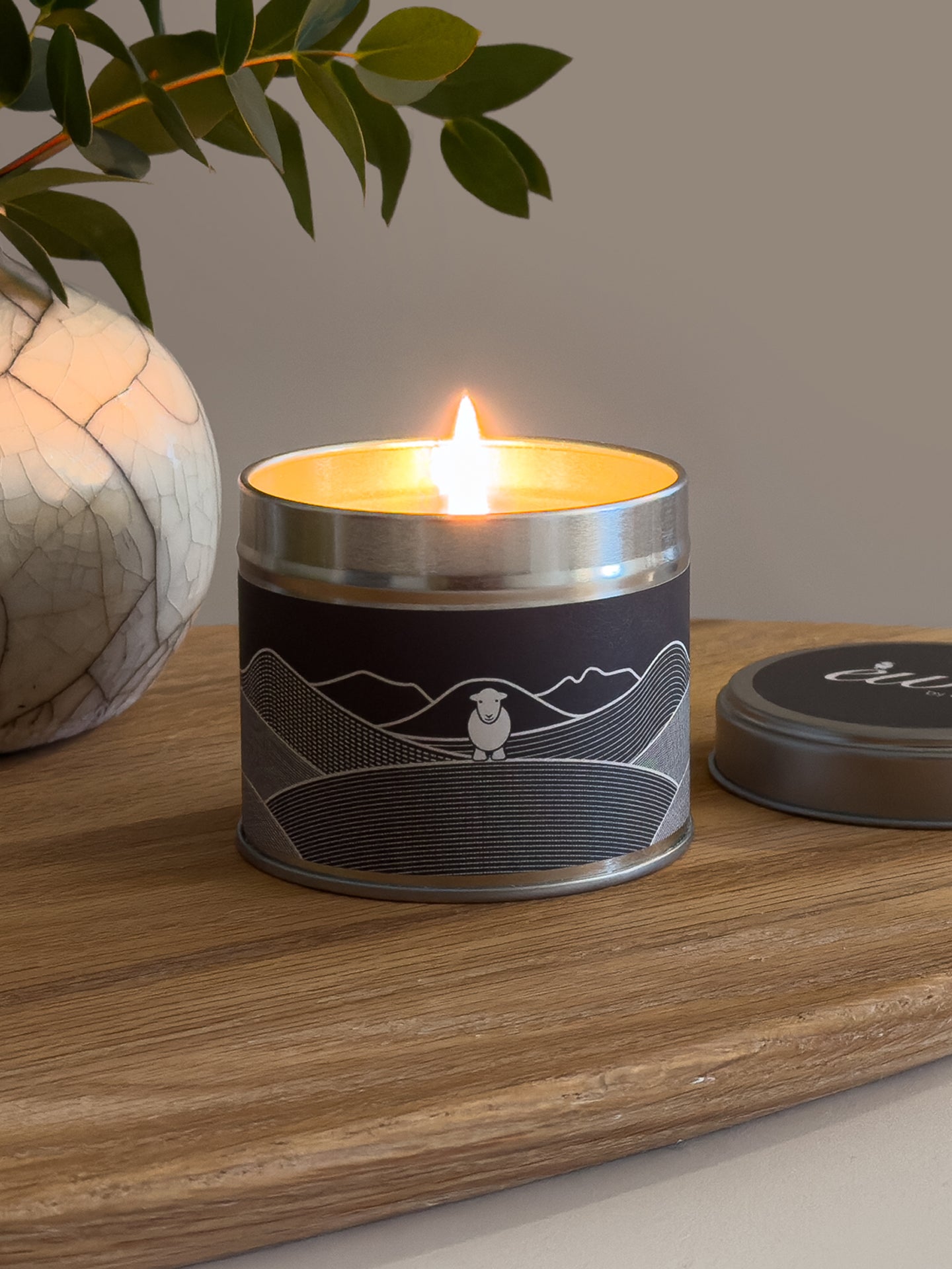 Herdy 'Line' Candle