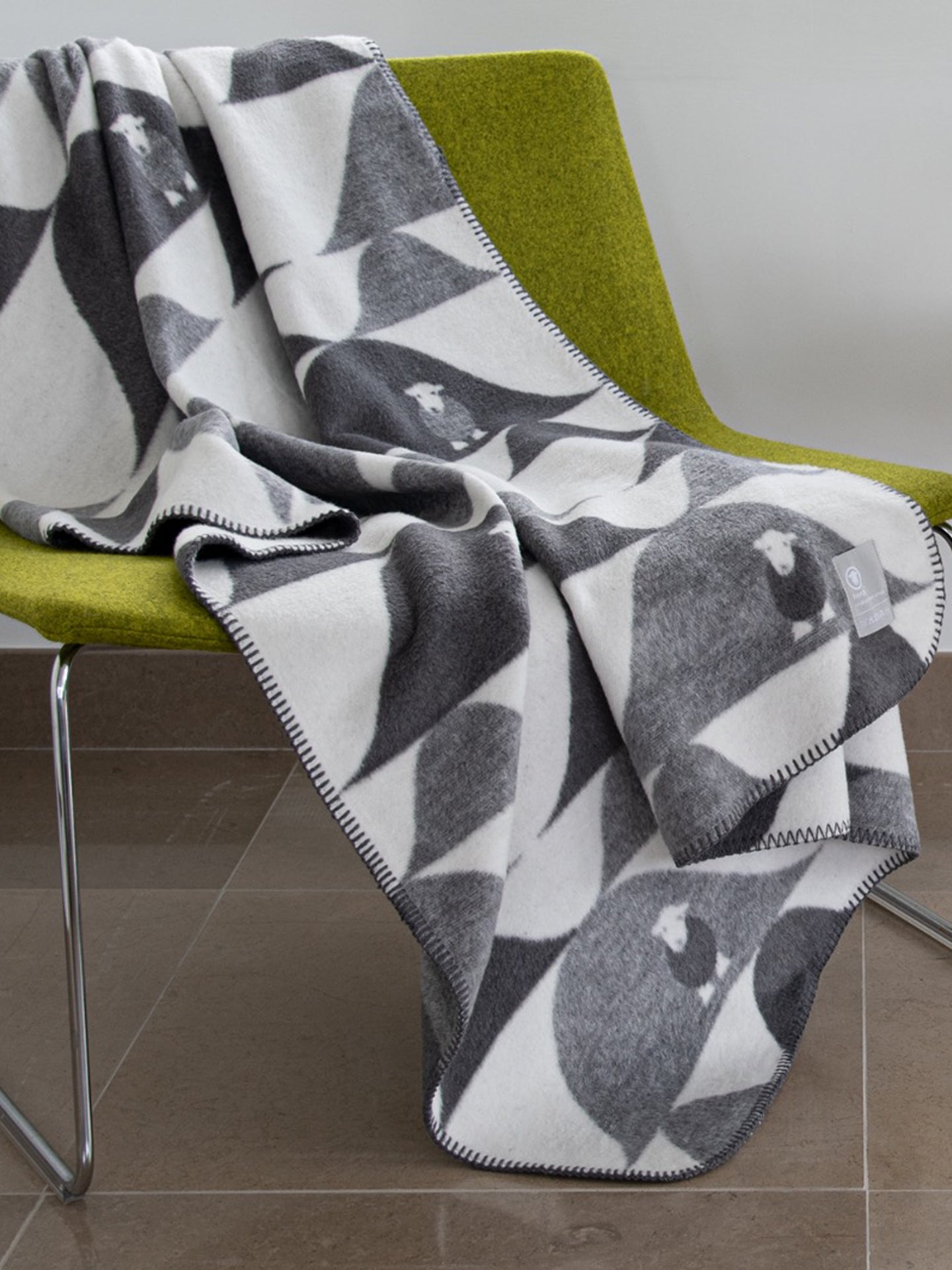 Lakes & Fells Blanket Grey